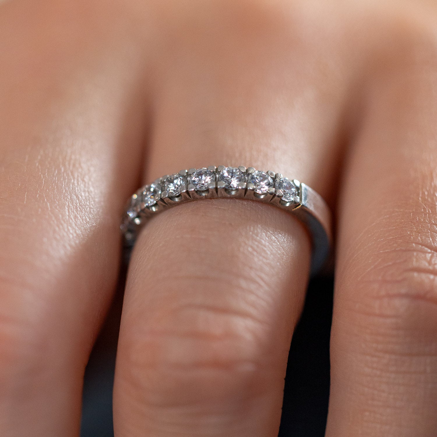 Strandpromenaden ring (9x0,09ct)