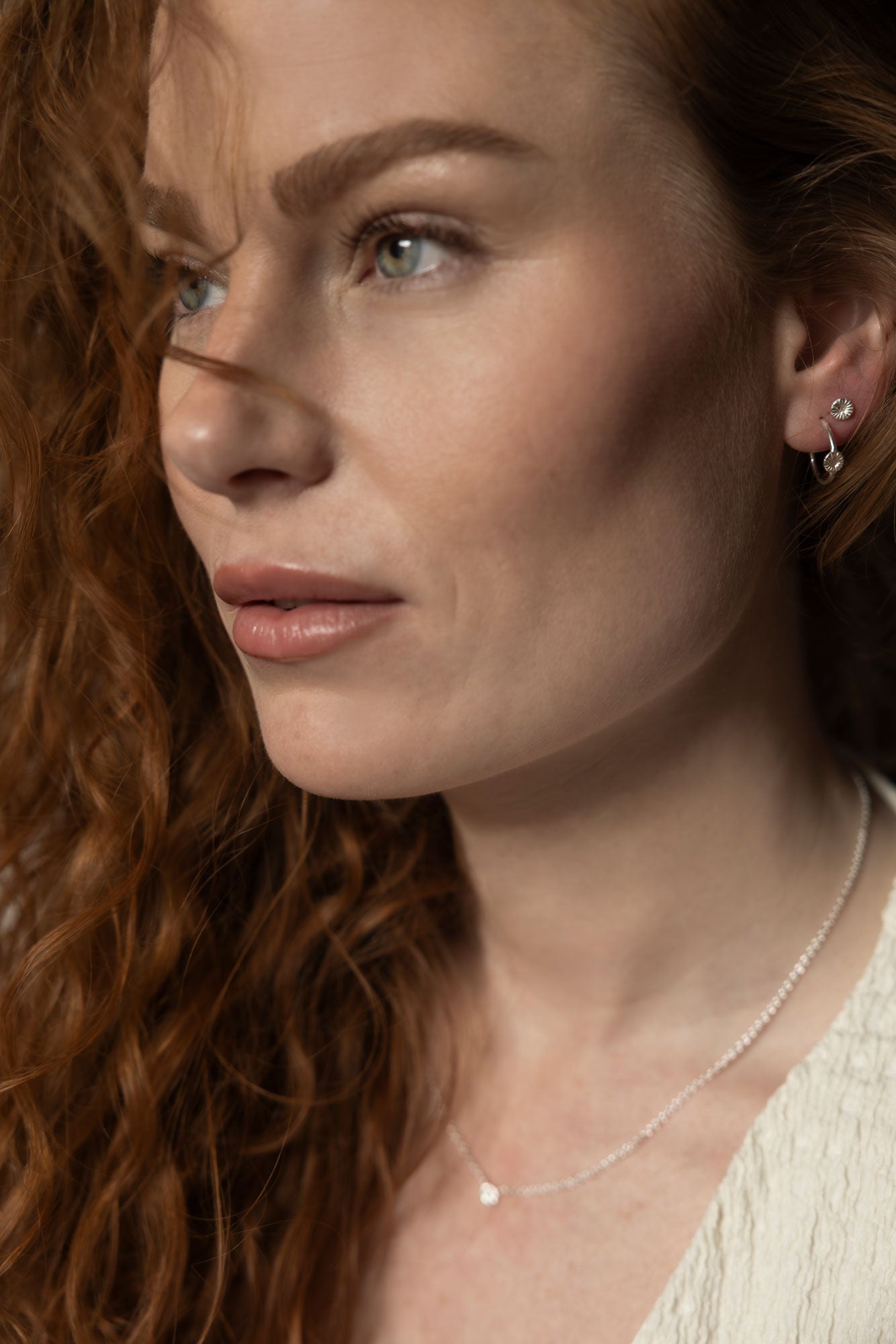 Knappkorall - Örhänge Creol, Litet