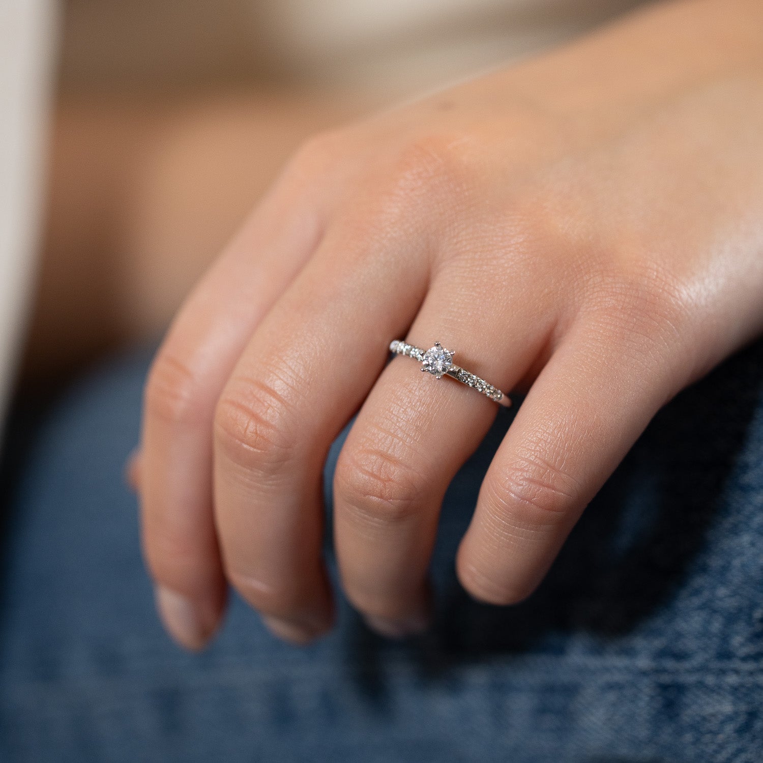 Fårö - Solitärring med sidostenar