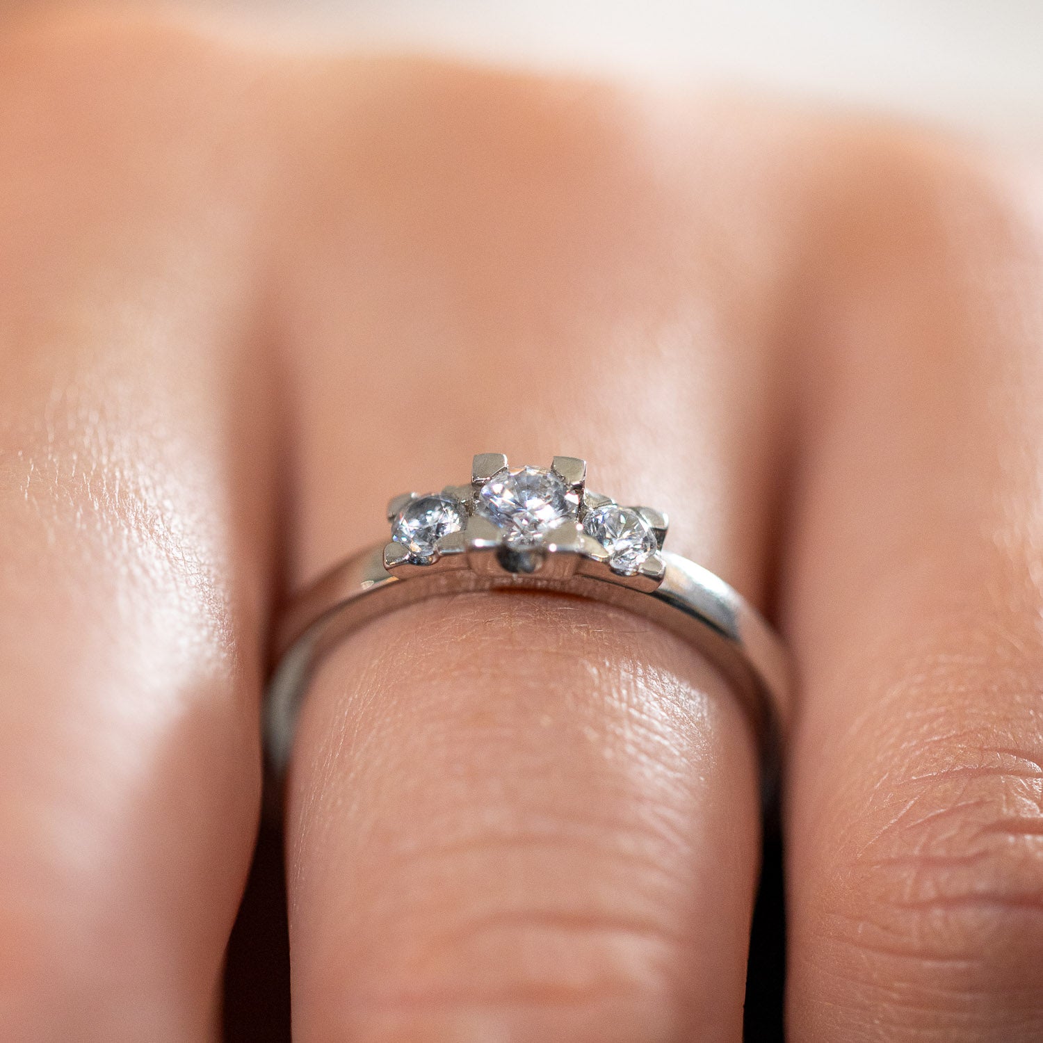 Lau - Large (1 x 0,21ct + 2 x 0,11ct)