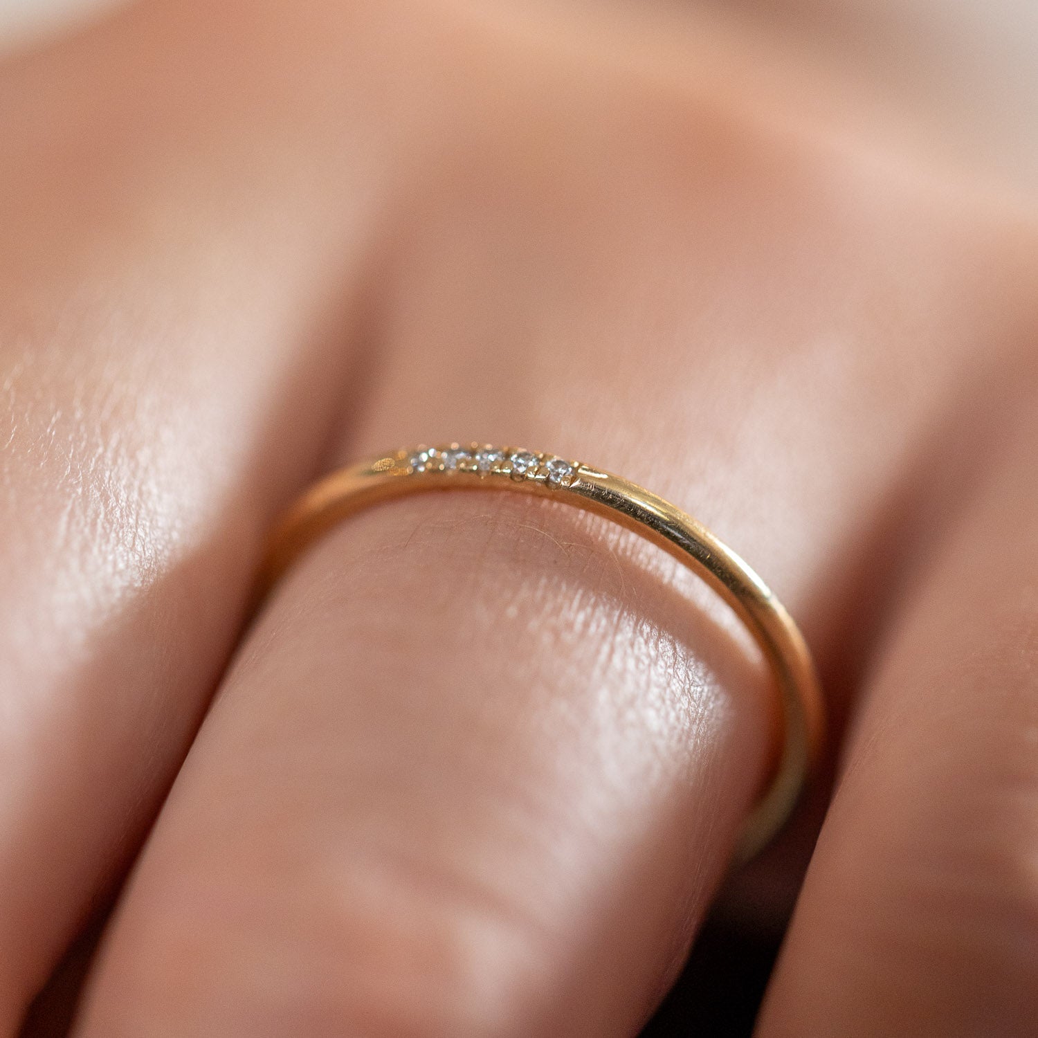 Leilu - vit diamant - 18k guldring