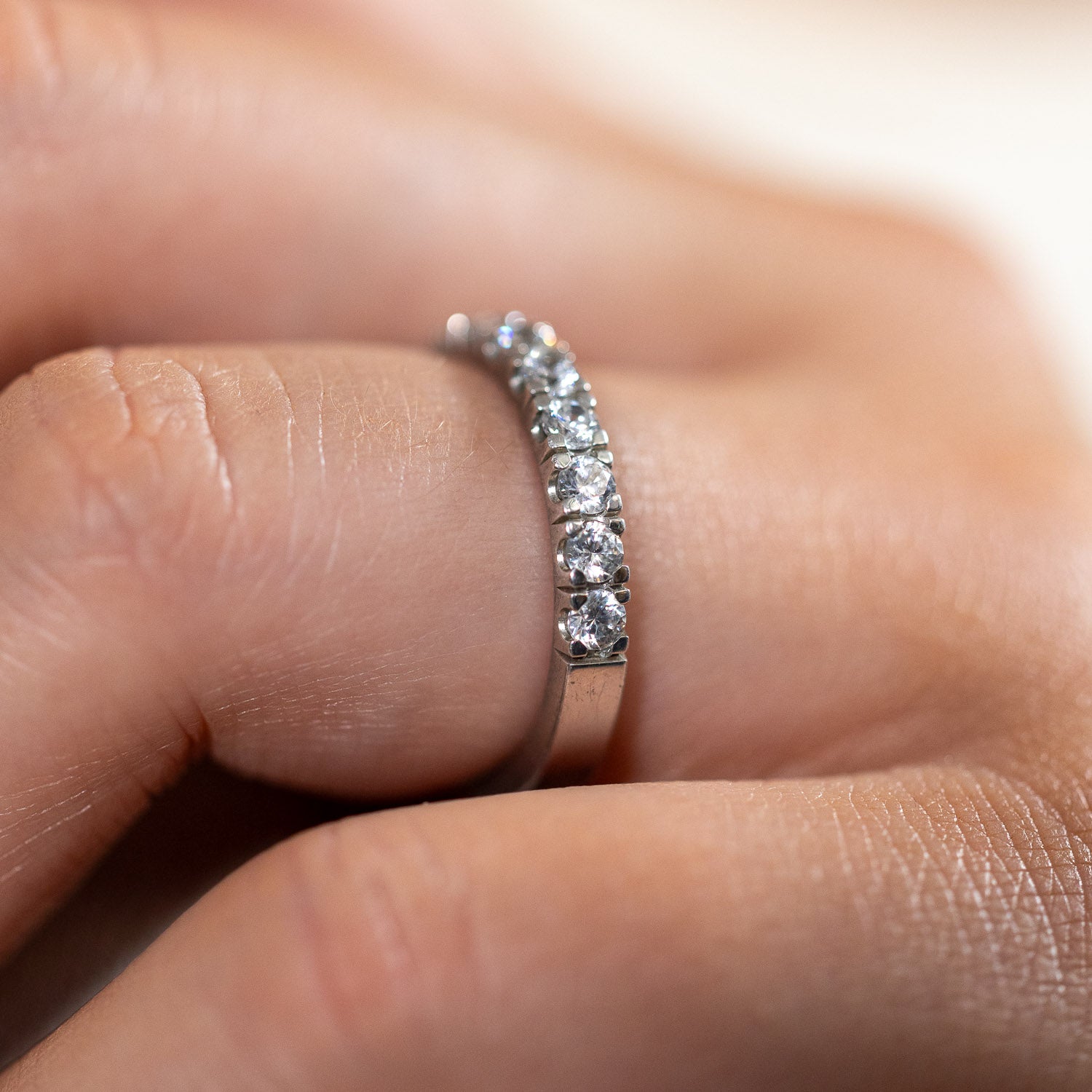 Strandpromenaden ring (9x0,09ct)