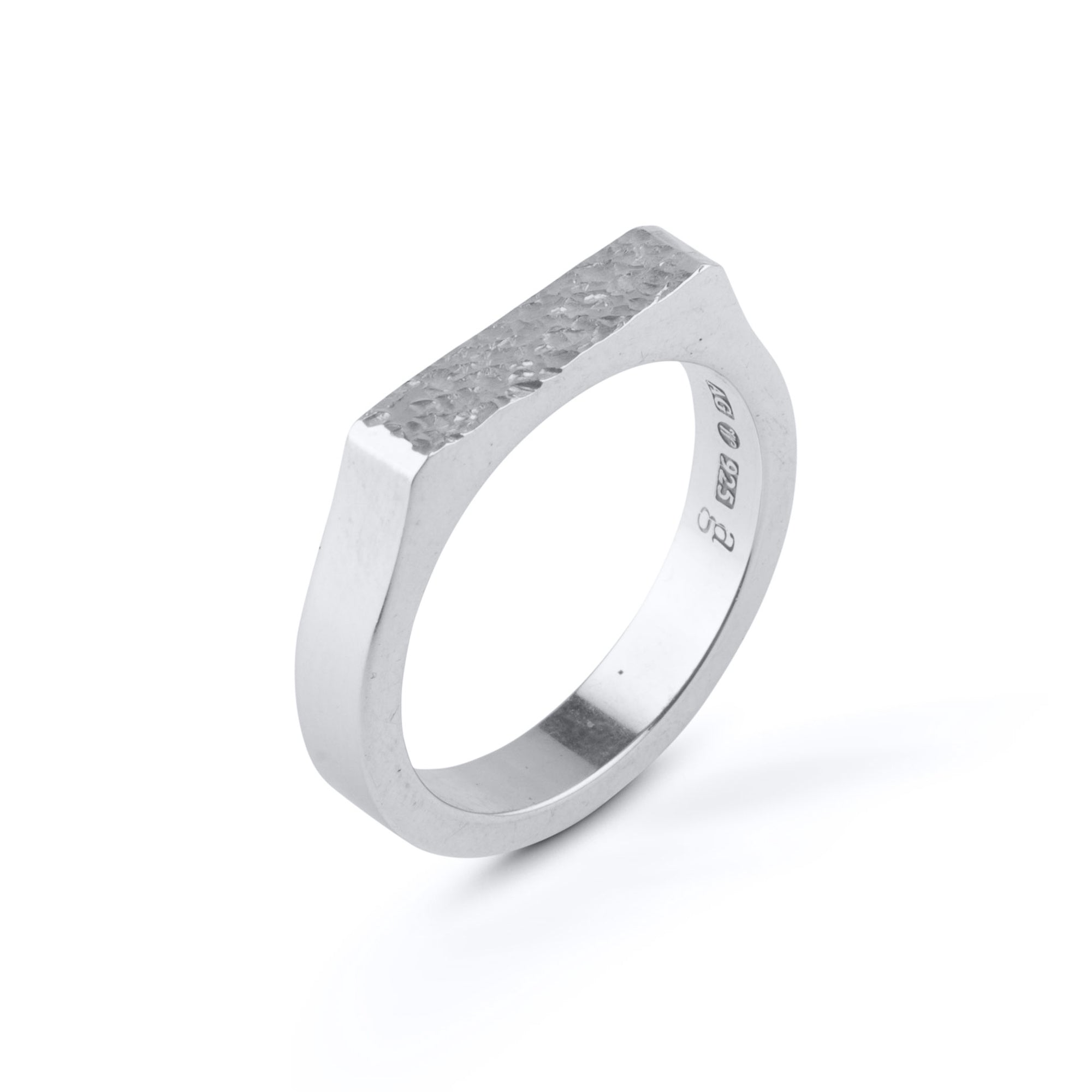 KARG klackring 4 mm i silver