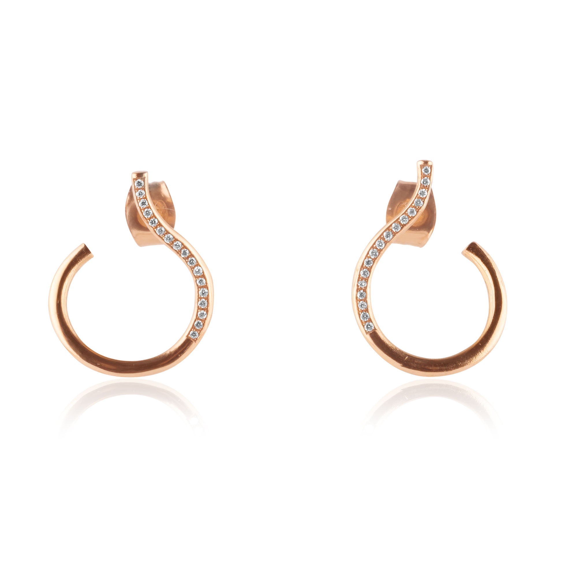 Martall örhänge stor med 34 diamanter, elegant design