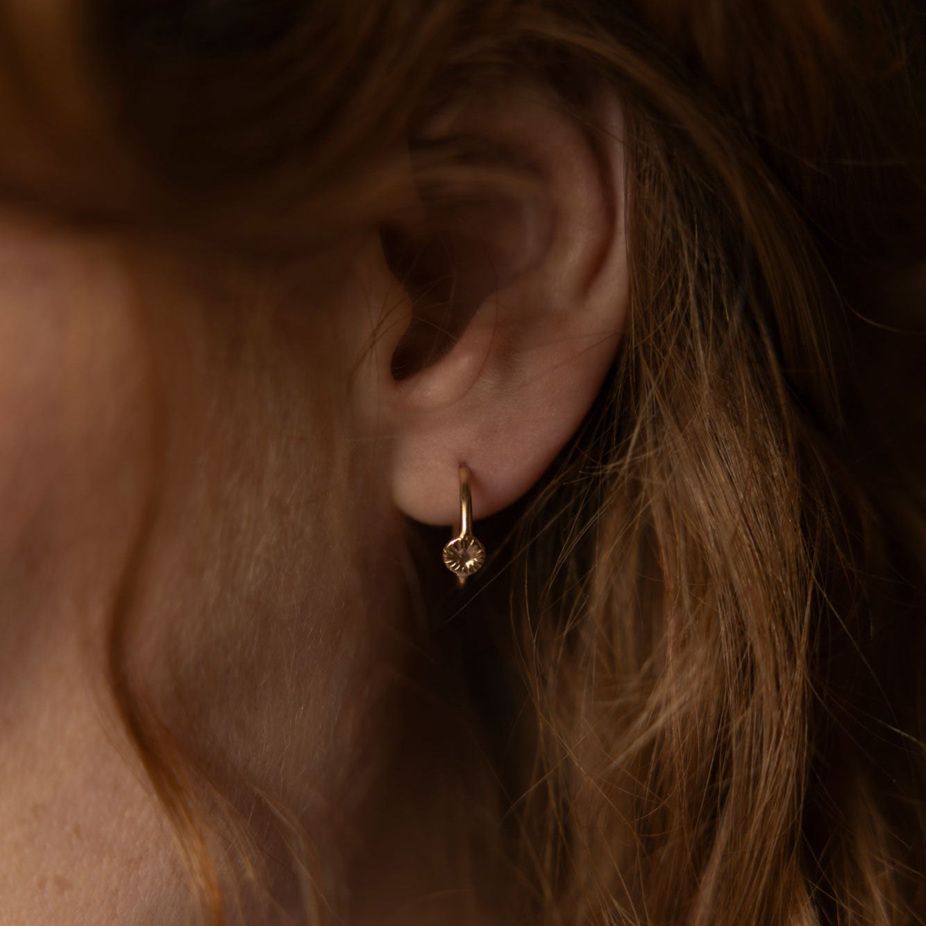 Knappkorall - Örhänge Creol, Litet