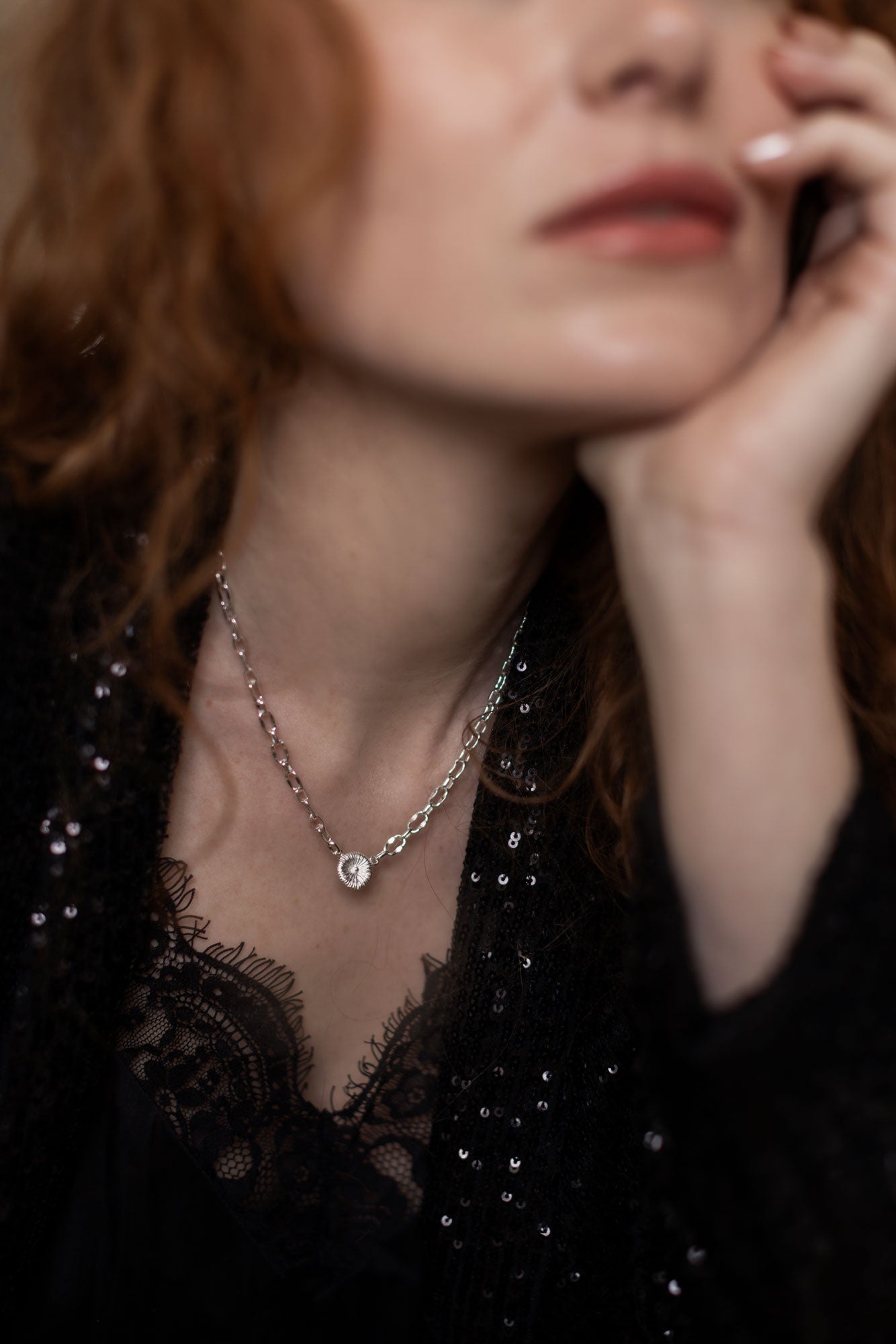 Knappkorall - Halsband grov kedja